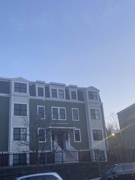 1430 Tremont Street - Photo 1