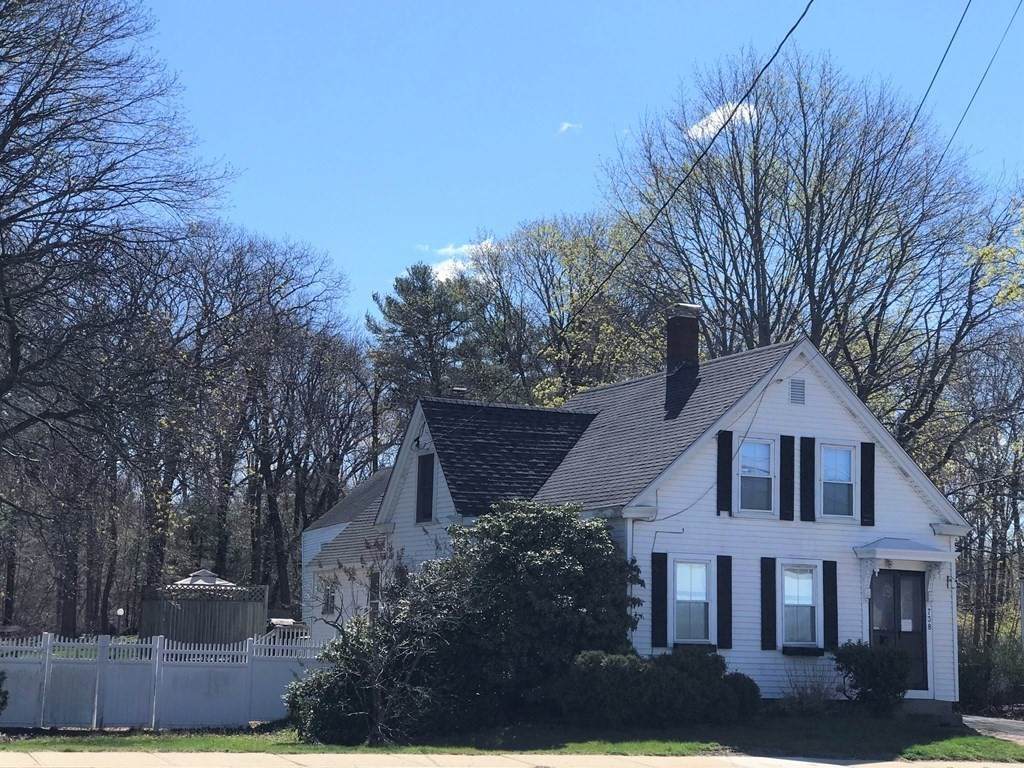 738 Main Street - Photo 1