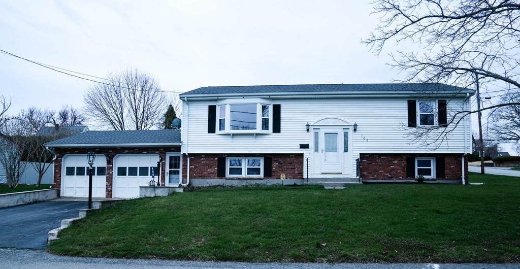 105 Sargent St - Photo 1