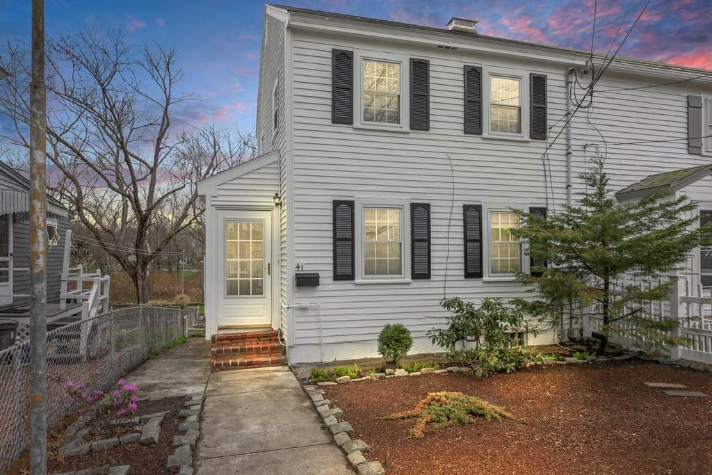 41 Sunnyside Ave - Photo 1
