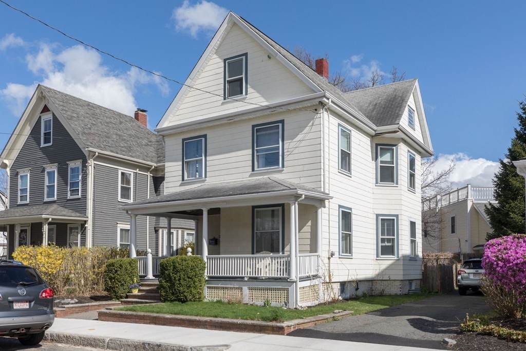 94 Somerset Ave - Photo 1