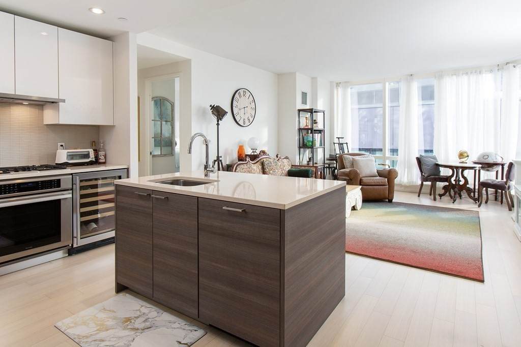 1 Franklin - Photo 1