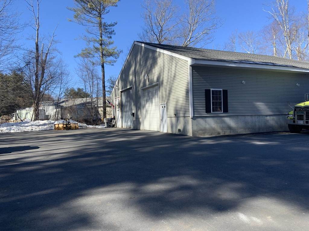 288 West Street/ Rear - Photo 1
