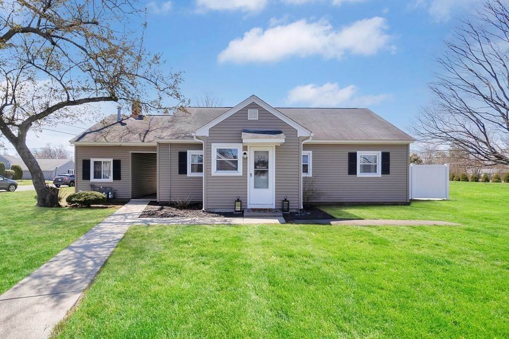 120 Applewood Dr - Photo 1
