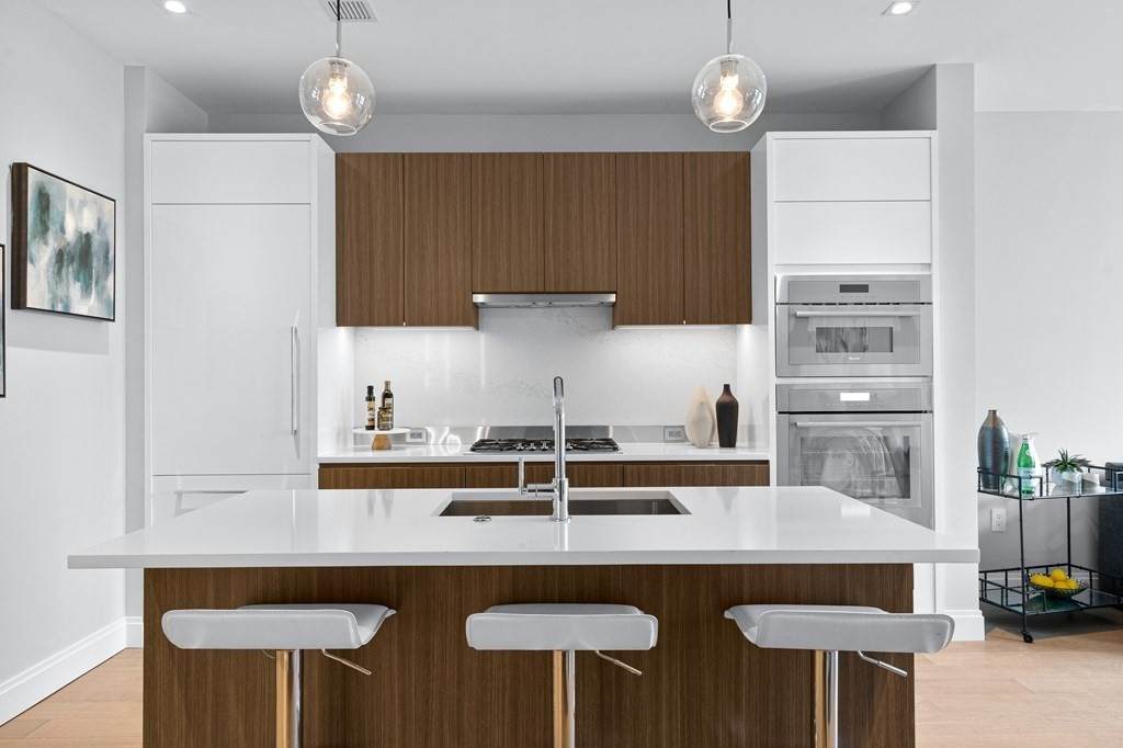 100 Shawmut Avenue - Photo 1