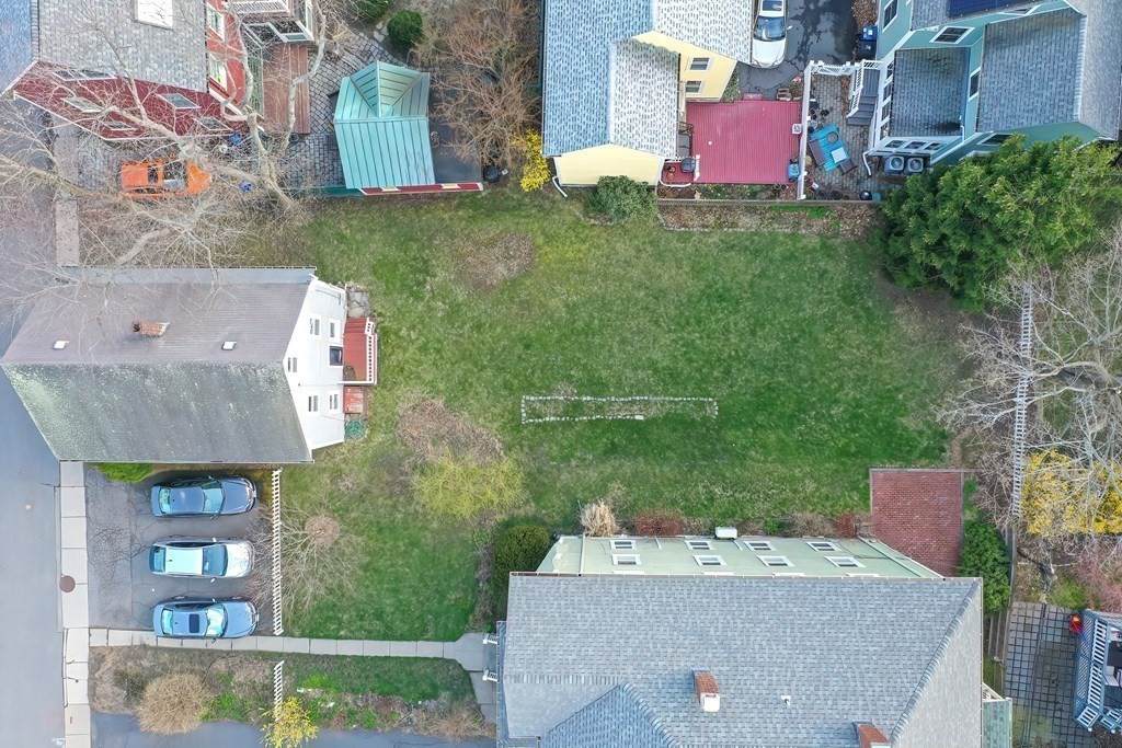 41 Ballard St - Photo 1