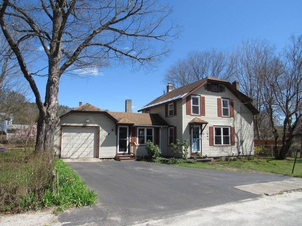 7 Stanton Ave - Photo 1