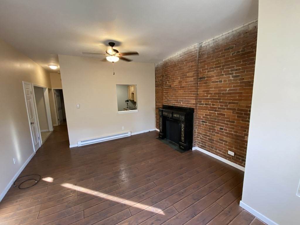 336 Maple - Photo 1