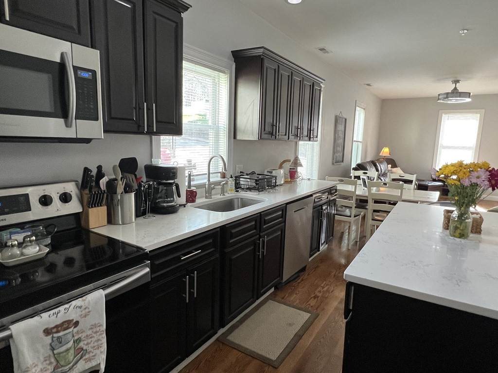 89 Wachusett St - Photo 1