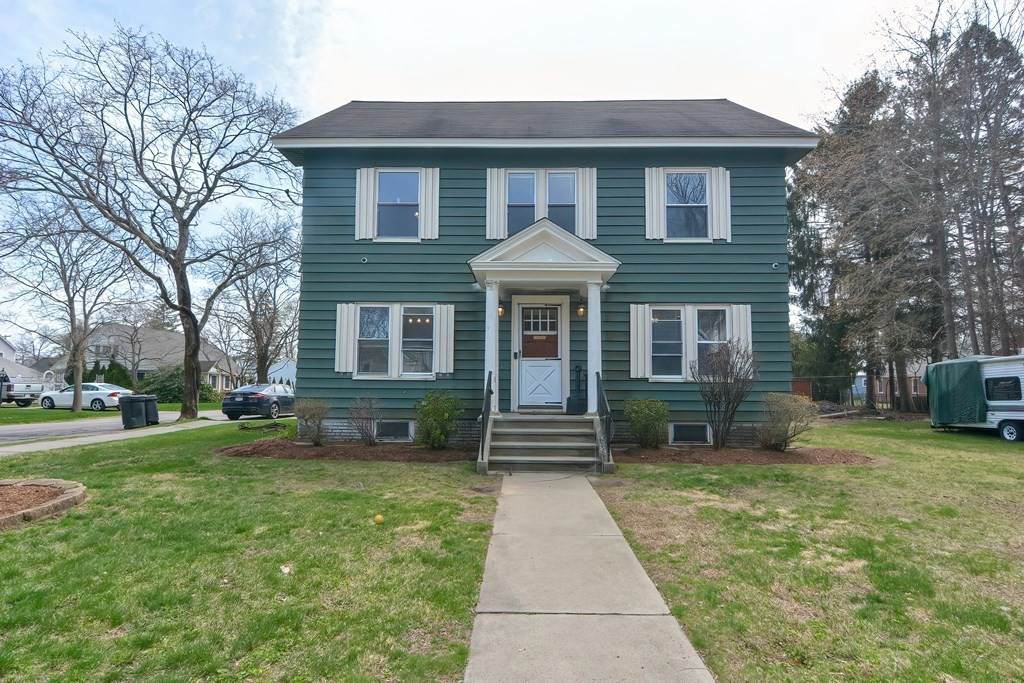 39 Dewey St - Photo 1