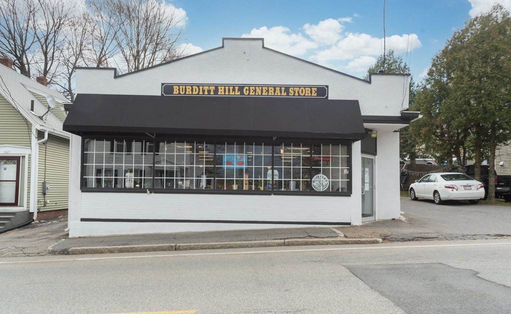 363 Main St - Photo 1