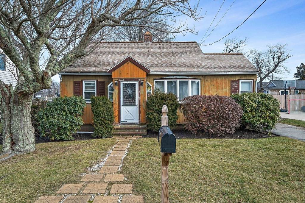 92 Bryant St - Photo 1