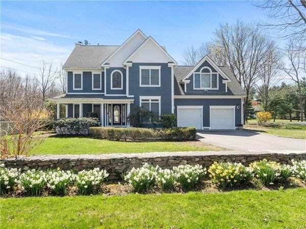 26 Griswold Avenue - Photo 1