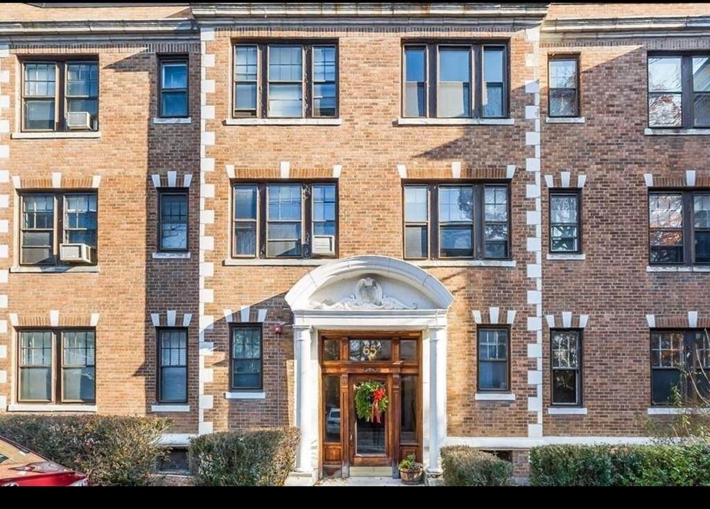 65 Lanark Rd - Photo 1