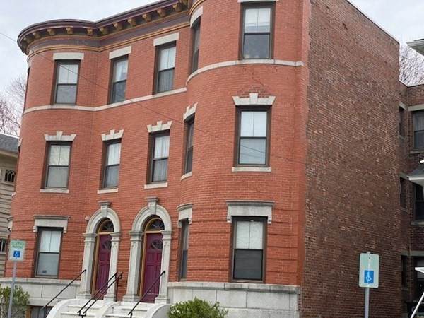 48 Endicott St - Photo 1
