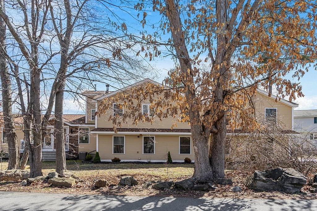 243 Shore - Photo 1