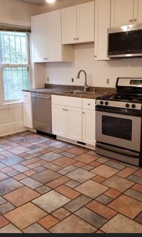 8 Sewall Street - Photo 1