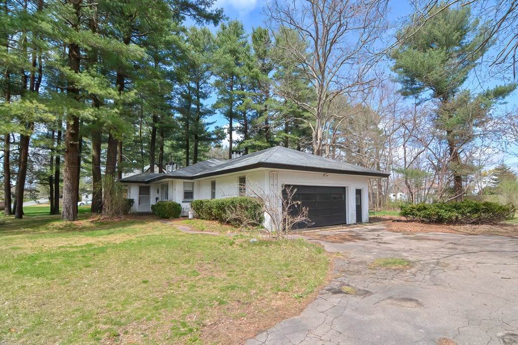 62 Columbus Ave - Photo 1