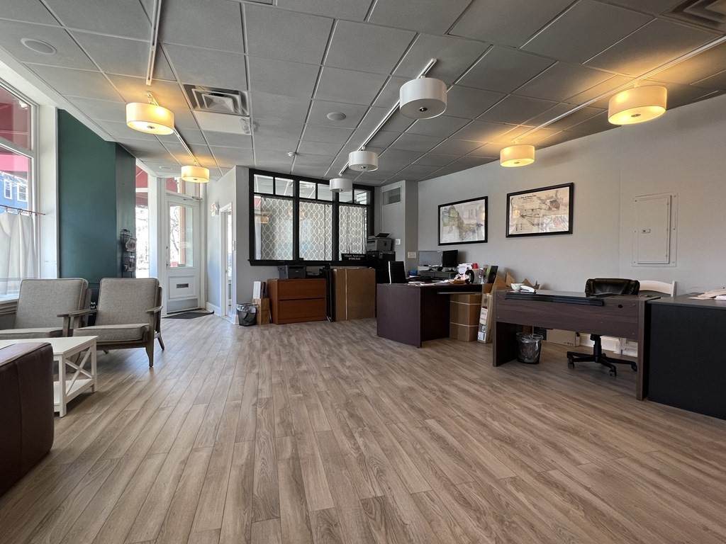 377 Somerville Ave - Photo 1