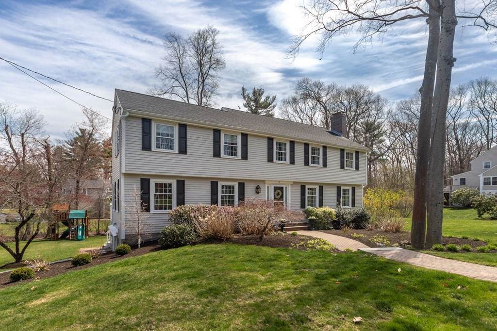 8 Juniper Rd - Photo 1