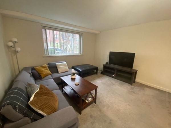 133 Beaconsfield Road - Photo 1