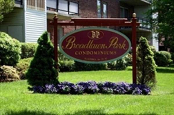 57 Broadlawn - Photo 1