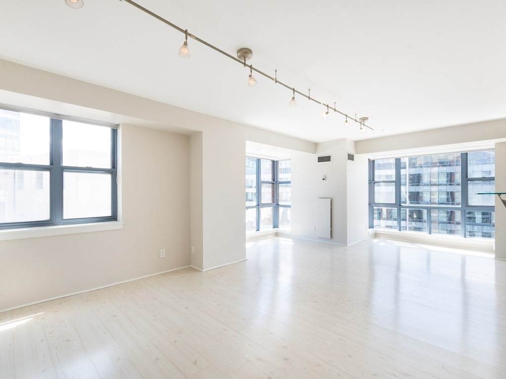 170 Tremont - Photo 1