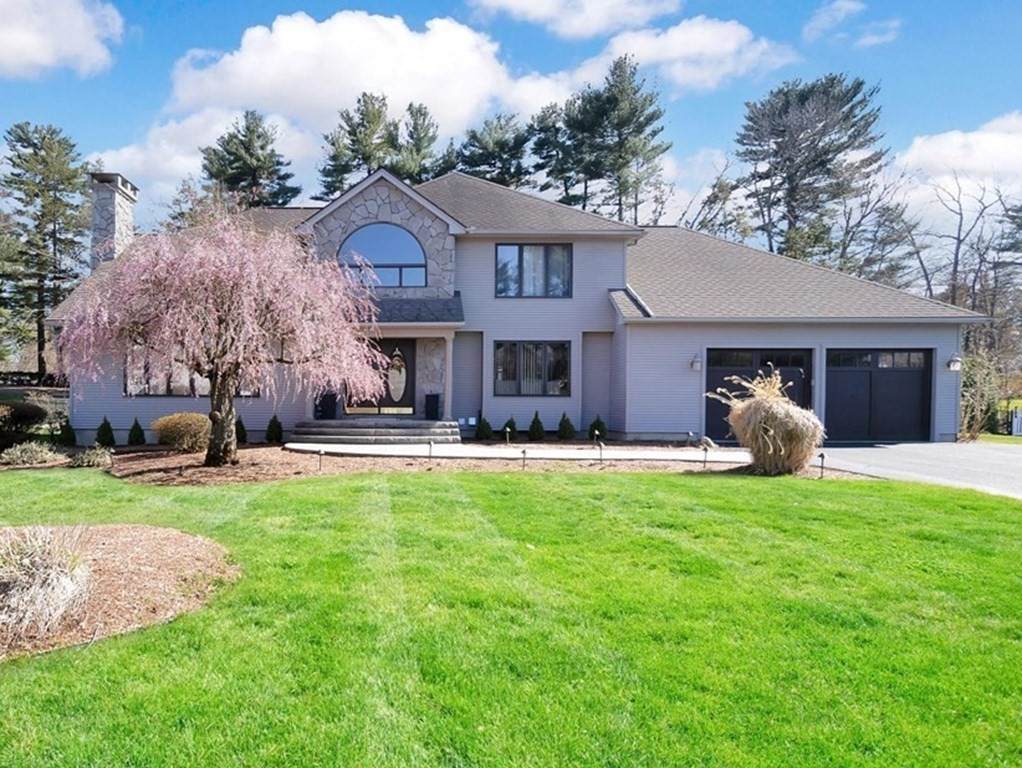 56 Cardinal Lane - Photo 1