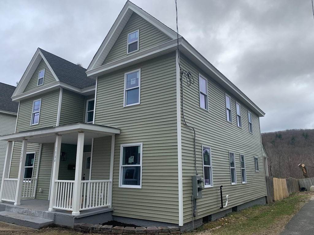 1564 North Main - Photo 1