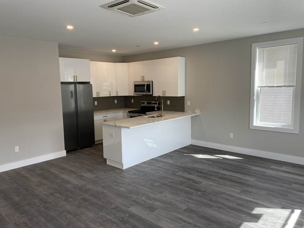 32 Norwood St - Photo 1