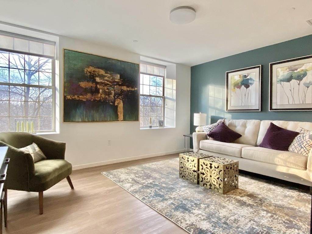 201 S Huntington Ave - Photo 1