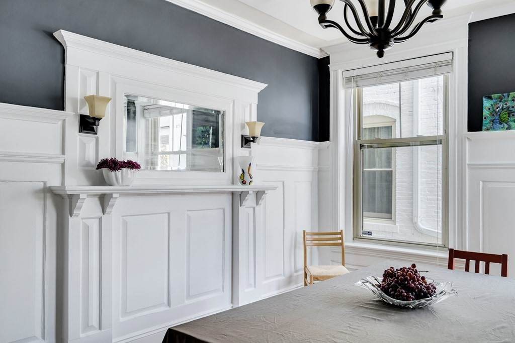 1236 Beacon St - Photo 1