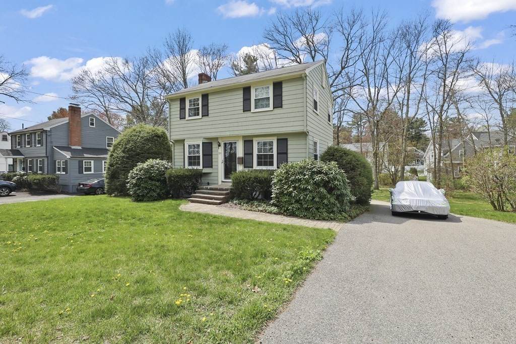 311 Dedham Ave - Photo 1