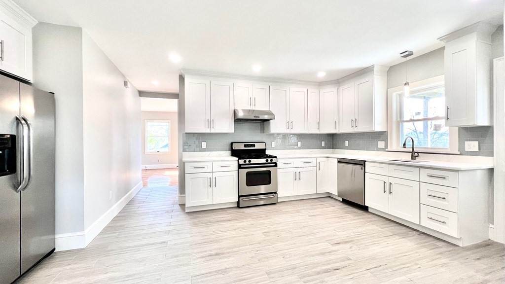21 Clark Street - Photo 1