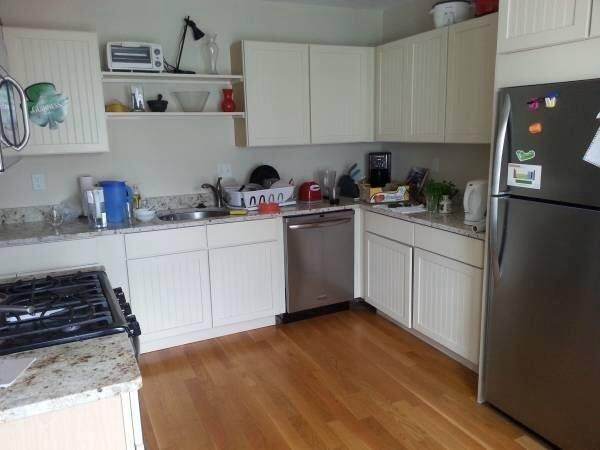 325 Dorchester St - Photo 1