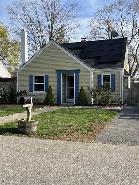 38 Covel Ave - Photo 1