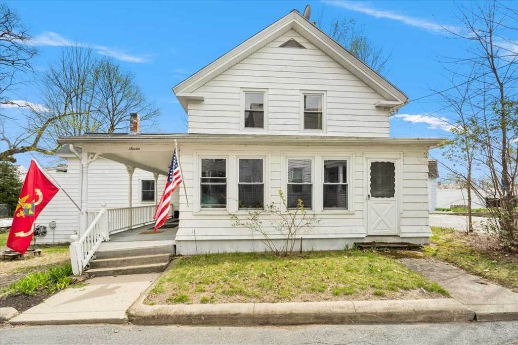 7 Eaton Pl - Photo 1