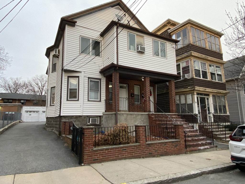 13-15 Sewall St - Photo 1