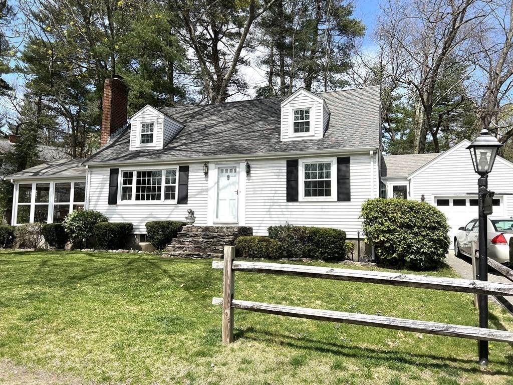 19 Lowell Road - Photo 1