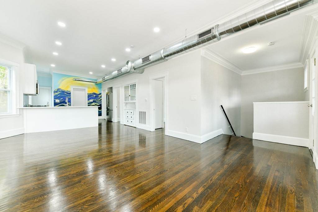 76-78 Tower Street - Photo 1