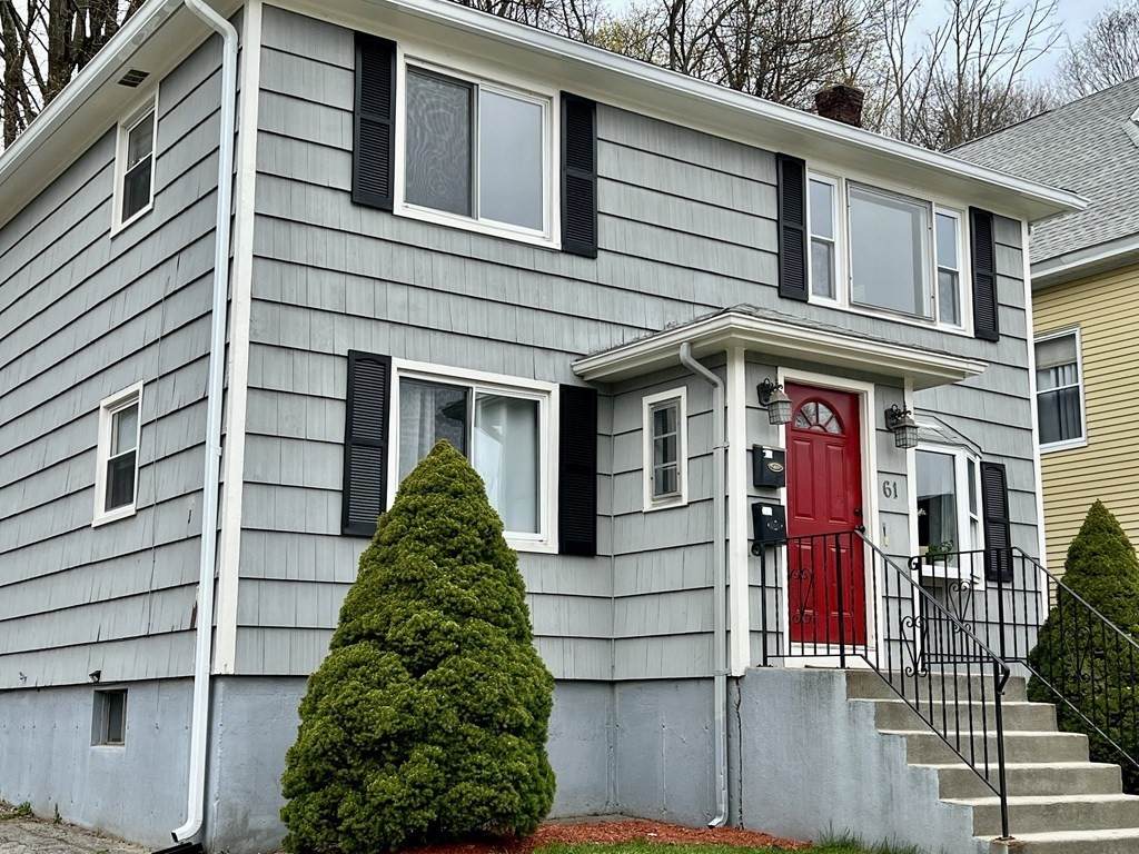 61 Richmond Ave - Photo 1