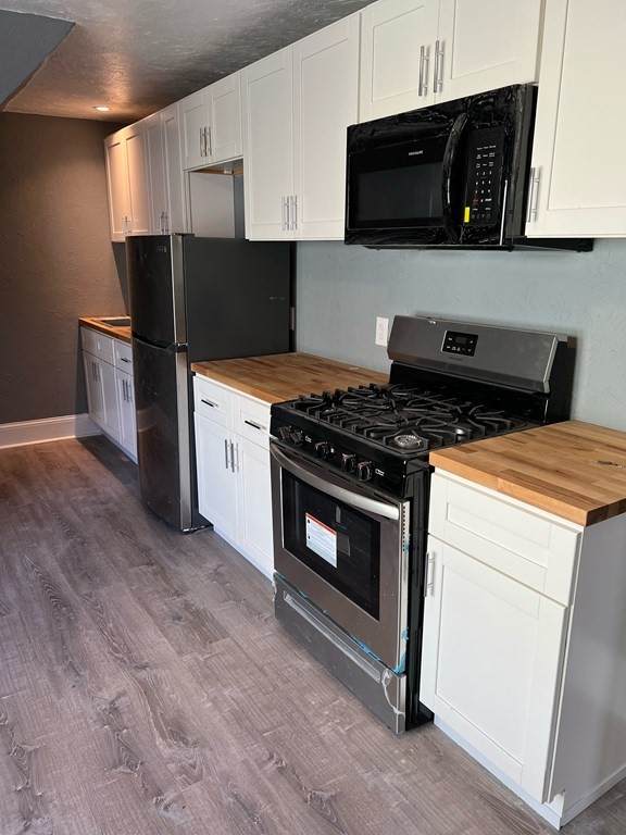 20 Stoneland Rd - Photo 1