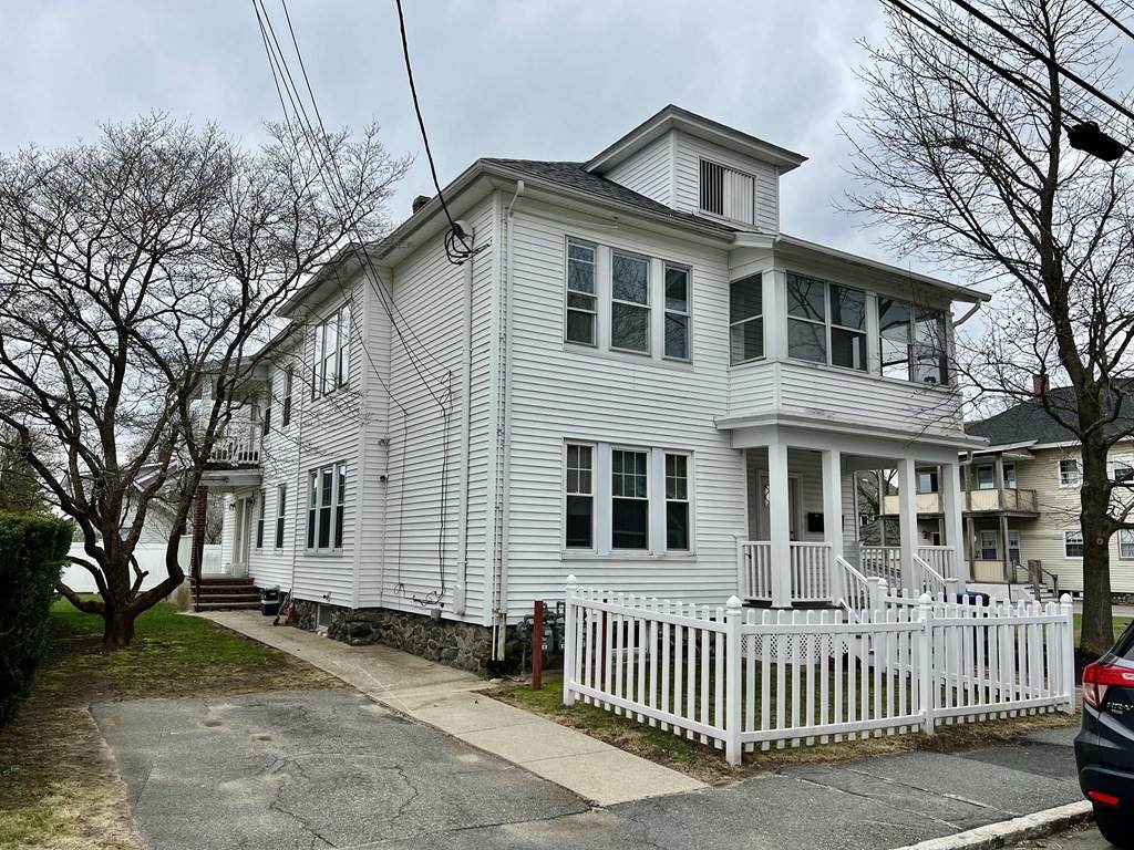6-8 Avon Avenue - Photo 1