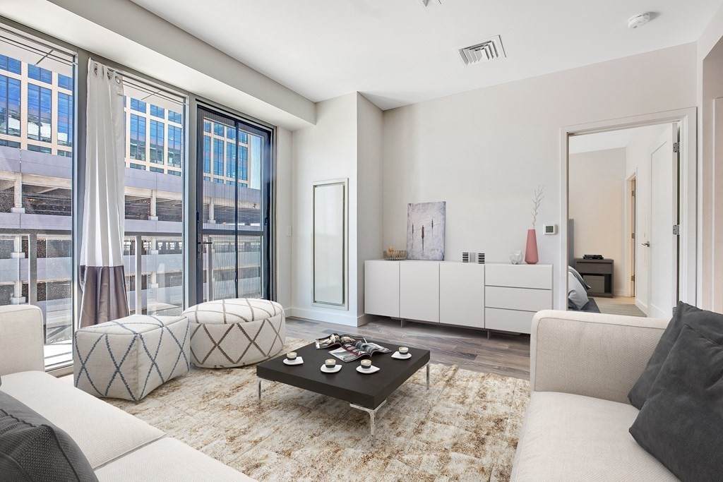375 Canal - Photo 1