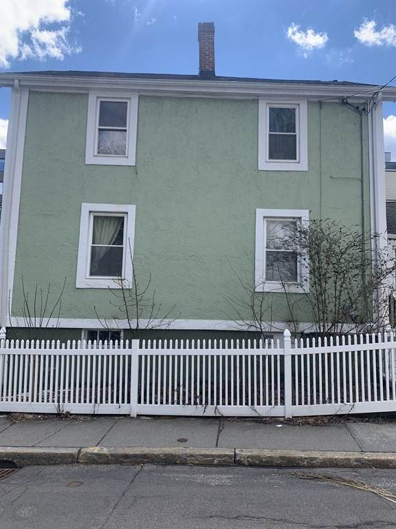 54 White Pl - Photo 1