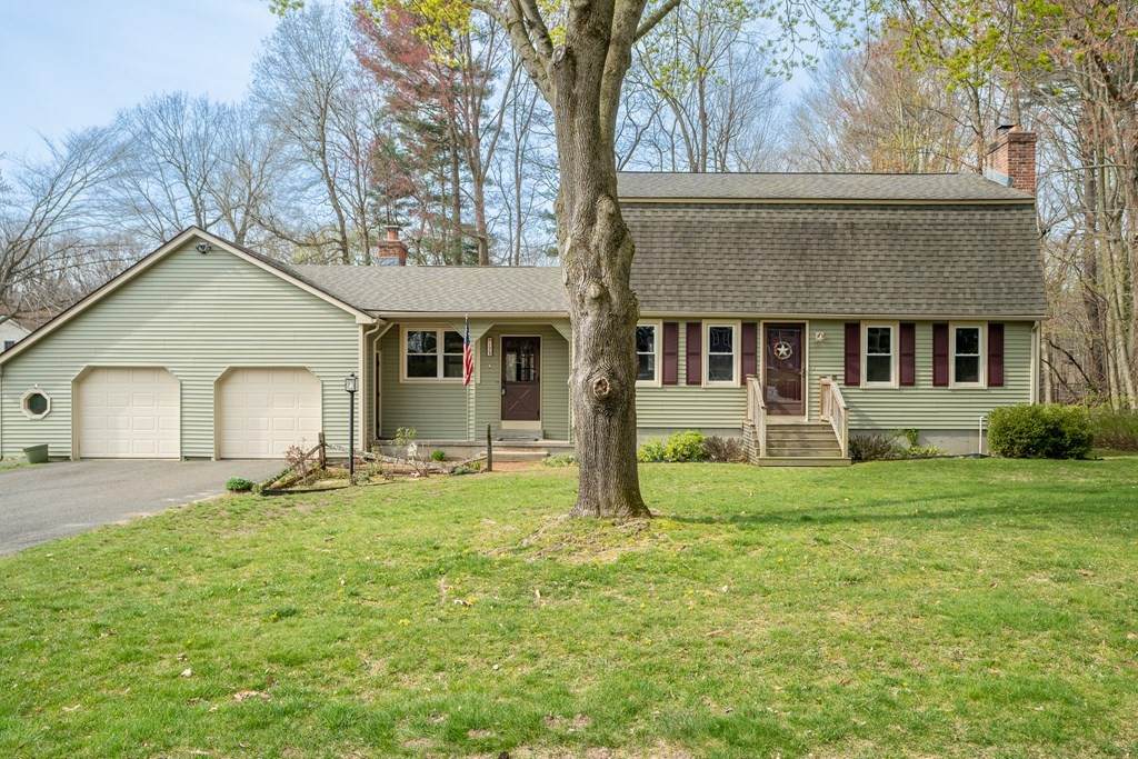 173 Barry St - Photo 1