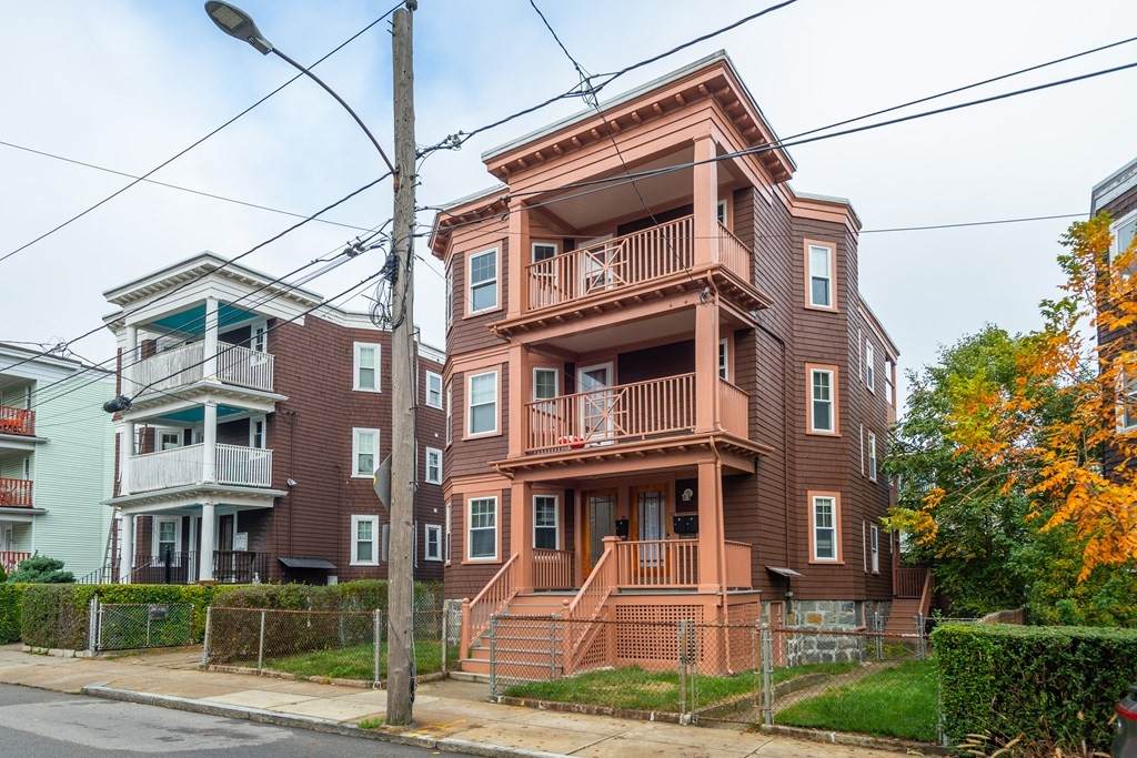 70 Sudan Street - Photo 1