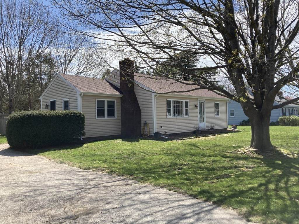 16 Sharon Ann Ln - Photo 1