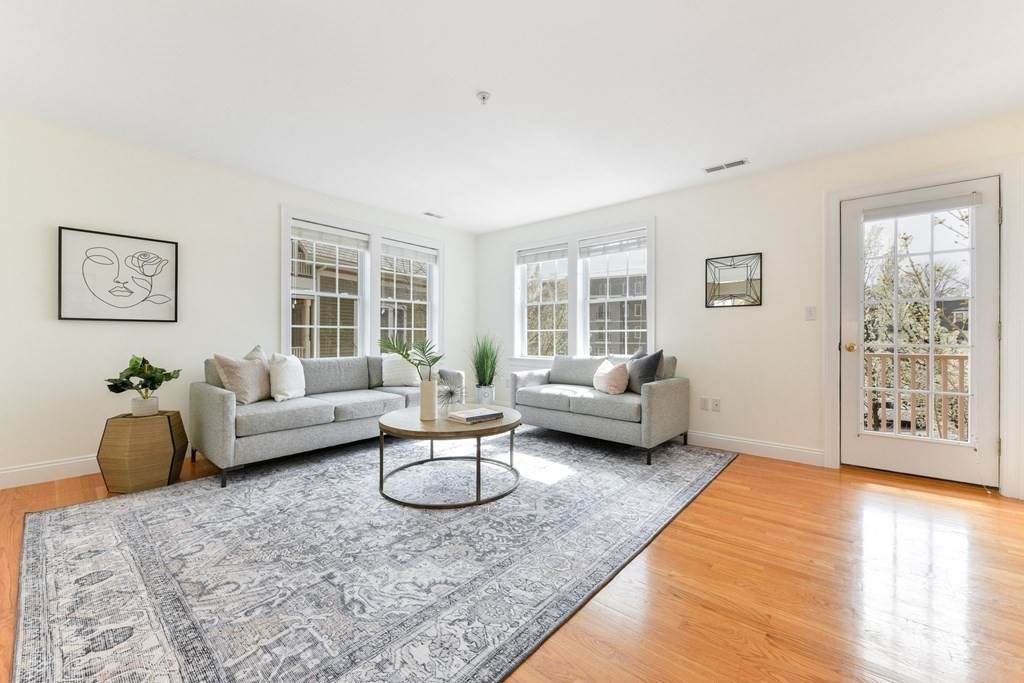 751 Somerville Ave - Photo 1