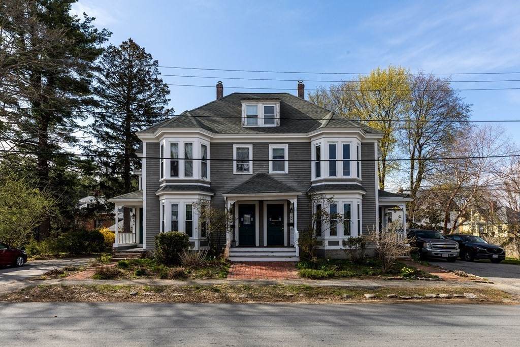 3-1/2 Harrison Ave - Photo 1